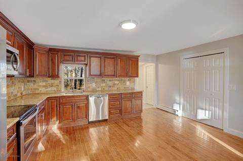 271 Riverlawn Dr, Wayne, NJ 07470 photo 8