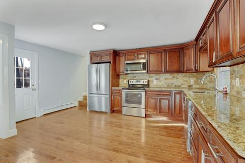 271 Riverlawn Dr, Wayne, NJ 07470 photo 10