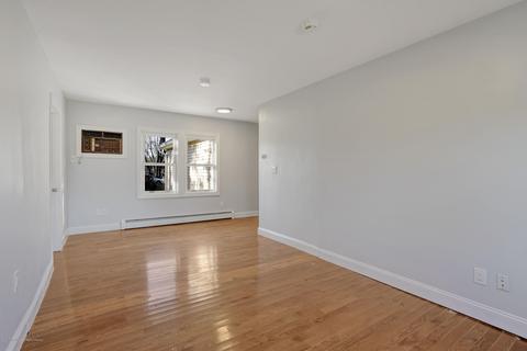 271 Riverlawn Dr, Wayne, NJ 07470 photo 4