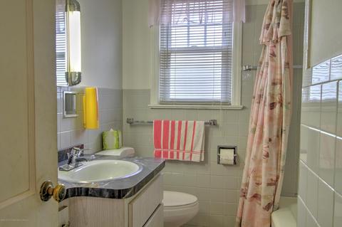 210 Avon Rd, Pine Beach, NJ 08741 photo 12