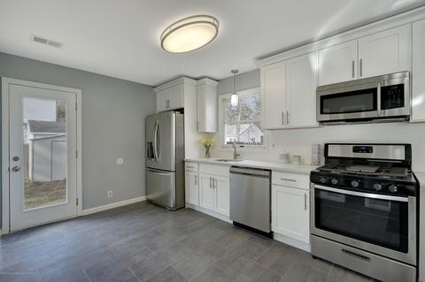 30 Maple St, Waretown, NJ 08758 photo 11