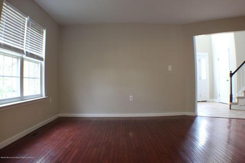 2 Abigail Ct, Jackson, NJ 08527 photo 4