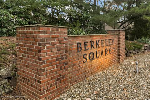 1 Berkeley Sq, Brielle, NJ 08730 photo 27