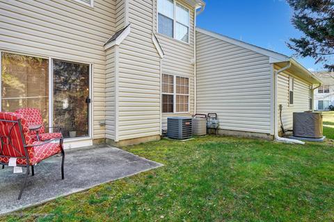 702 Carnation Dr, Brick, NJ 08724 photo 33