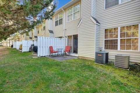702 Carnation Dr, Brick, NJ 08724 photo 29