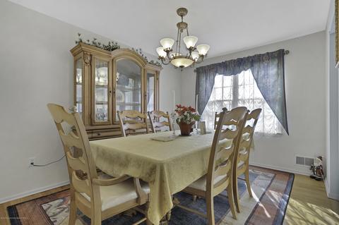 8 Tom Gray Ct, Forked River, NJ 08731 photo 11