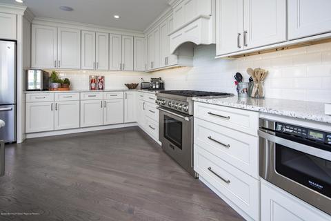 378 Ocean Ave, Sea Bright, NJ 07760 photo 18