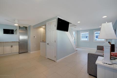 31 E Surf Way, Lavallette, NJ 08735 photo 9