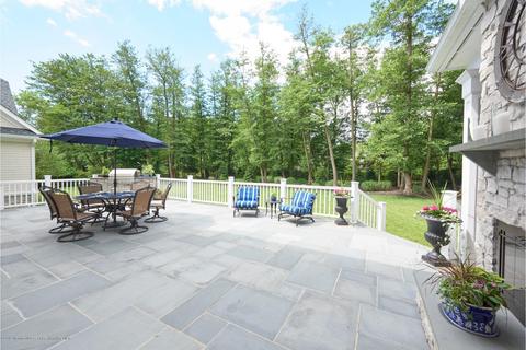 8 Heathcliff Rd, Rumson, NJ 07760 photo 3