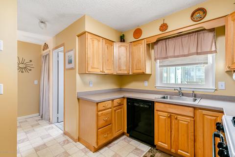 498 Irisado Dr, Brick, NJ 08723 photo 20