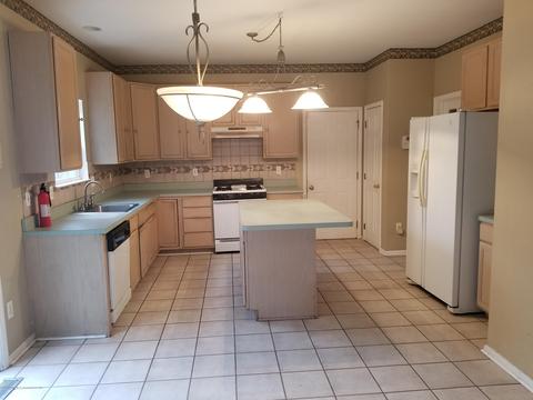 56 Cardinal Dr, Jackson, NJ 08527 photo 2