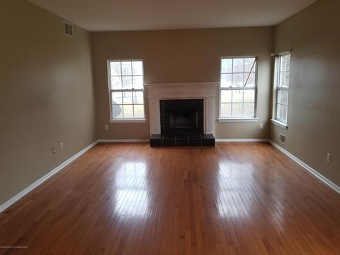 56 Cardinal Dr, Jackson, NJ 08527 photo 4
