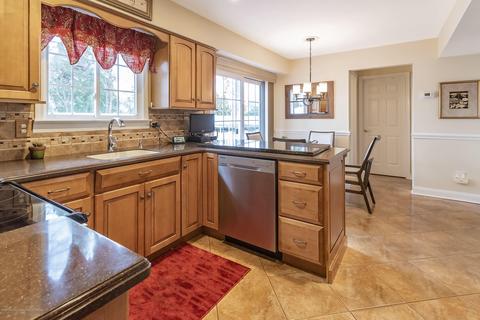 11 Kiwi Loop, Howell, NJ 07731 photo 23