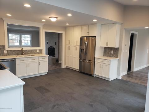 38 Appleton Dr, Hazlet, NJ 07730 photo 10