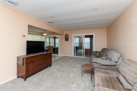 6 Phillips Rd, Brick, NJ 08724 photo 13