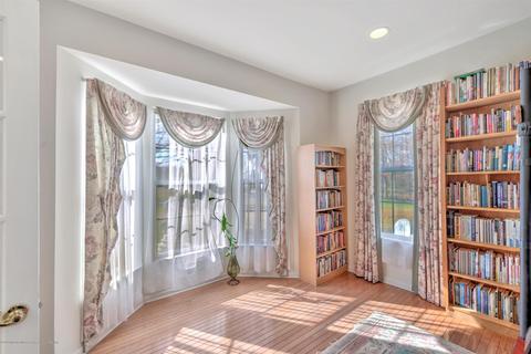 8 Magpie Ct, Jackson, NJ 08527 photo 5