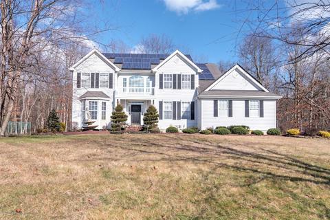 8 Magpie Ct, Jackson, NJ 08527 photo 1