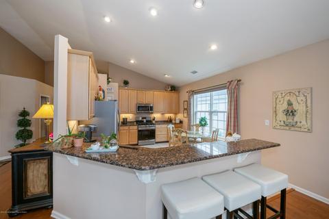 14 Gables Way, Jackson, NJ 08527 photo 10