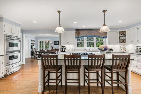 8 Woodside Dr, Rumson, NJ 07760 photo 6