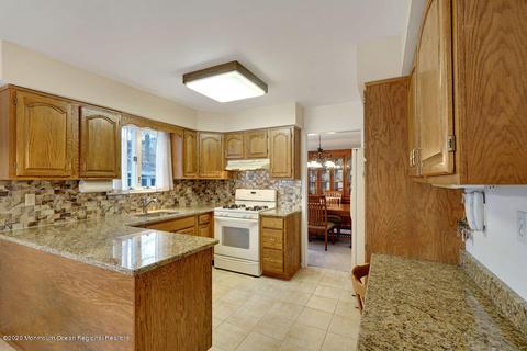 70 Cedar Dr, Brick, NJ 08723 photo 8
