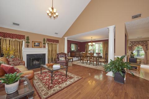 7 Rawson Cir, Ocean, NJ 07712 photo 5