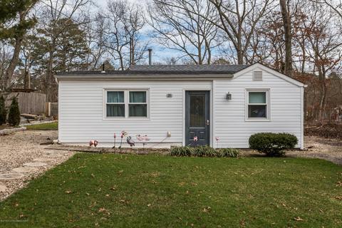 25 Chestnut St, Waretown, NJ 08758 photo 2