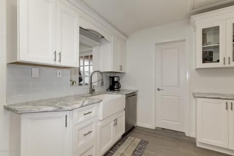 25 Chestnut St, Waretown, NJ 08758 photo 16