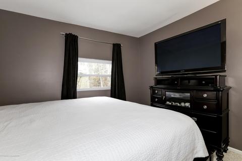 25 Chestnut St, Waretown, NJ 08758 photo 30
