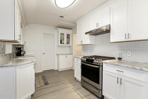 25 Chestnut St, Waretown, NJ 08758 photo 15