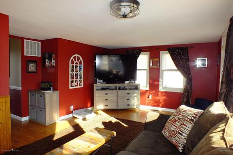 648 Windsor Rd, Brick, NJ 08723 photo 4