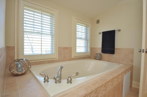 707 Wainwright Pl, Brielle, NJ 08730 photo 20