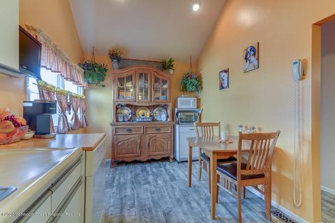 73 Pinehurst Rd, Brick, NJ 08723 photo 8
