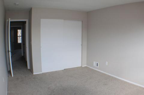 35 Kitty Ct, Brick, NJ 08724 photo 8