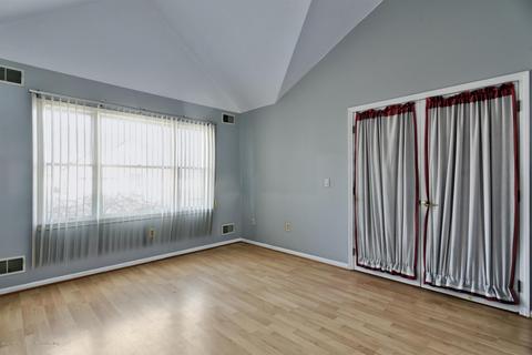 107 D St, Brick, NJ 08723 photo 5