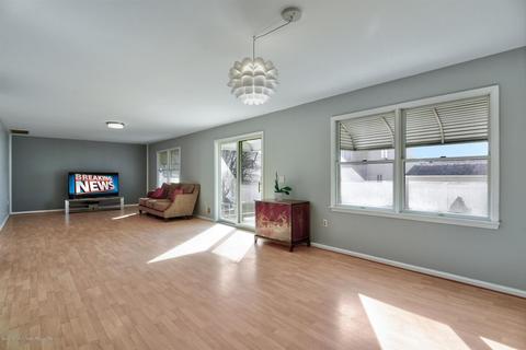 107 D St, Brick, NJ 08723 photo 13