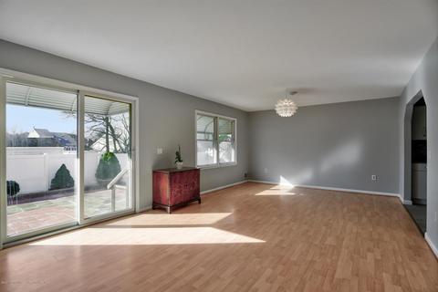107 D St, Brick, NJ 08723 photo 11