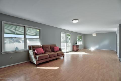 107 D St, Brick, NJ 08723 photo 14