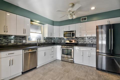 107 D St, Brick, NJ 08723 photo 9