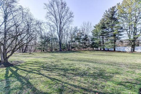 21 Four Winds Dr, Middletown, NJ 07748 photo 28
