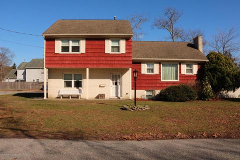 11 Nancy Dr, Brick, NJ 08723 photo 3