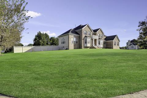 2 Bridle Ct, Jackson, NJ 08527 photo 3