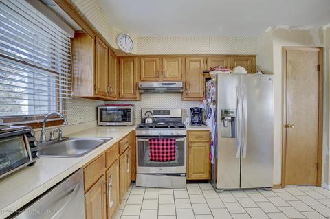 5 4th St, Matawan, NJ 07747 photo 12