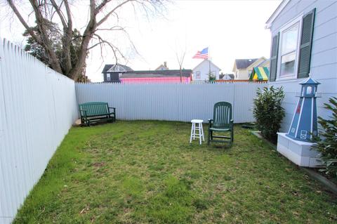 70 E Front St, Keyport, NJ 07735 photo 13