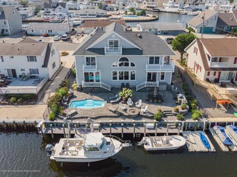 825 Forepeak Dr, Forked River, NJ 08731 photo 2