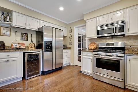 4 Pine Dr, Millstone, NJ 08510 photo 15