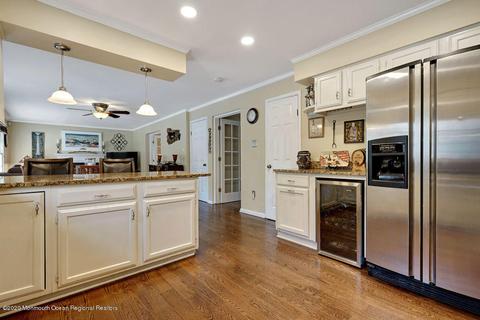 4 Pine Dr, Millstone, NJ 08510 photo 14