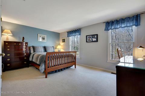 4 Pine Dr, Millstone, NJ 08510 photo 37