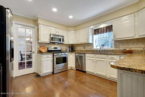 4 Pine Dr, Millstone, NJ 08510 photo 16