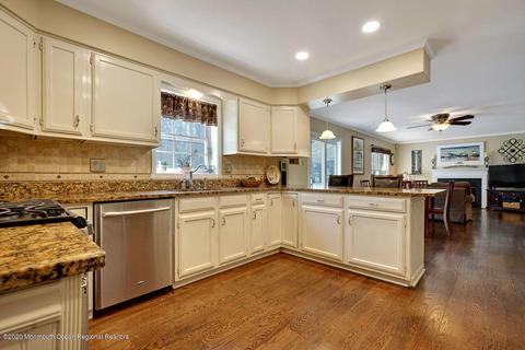 4 Pine Dr, Millstone, NJ 08510 photo 13