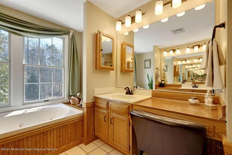 4 Pine Dr, Millstone, NJ 08510 photo 31